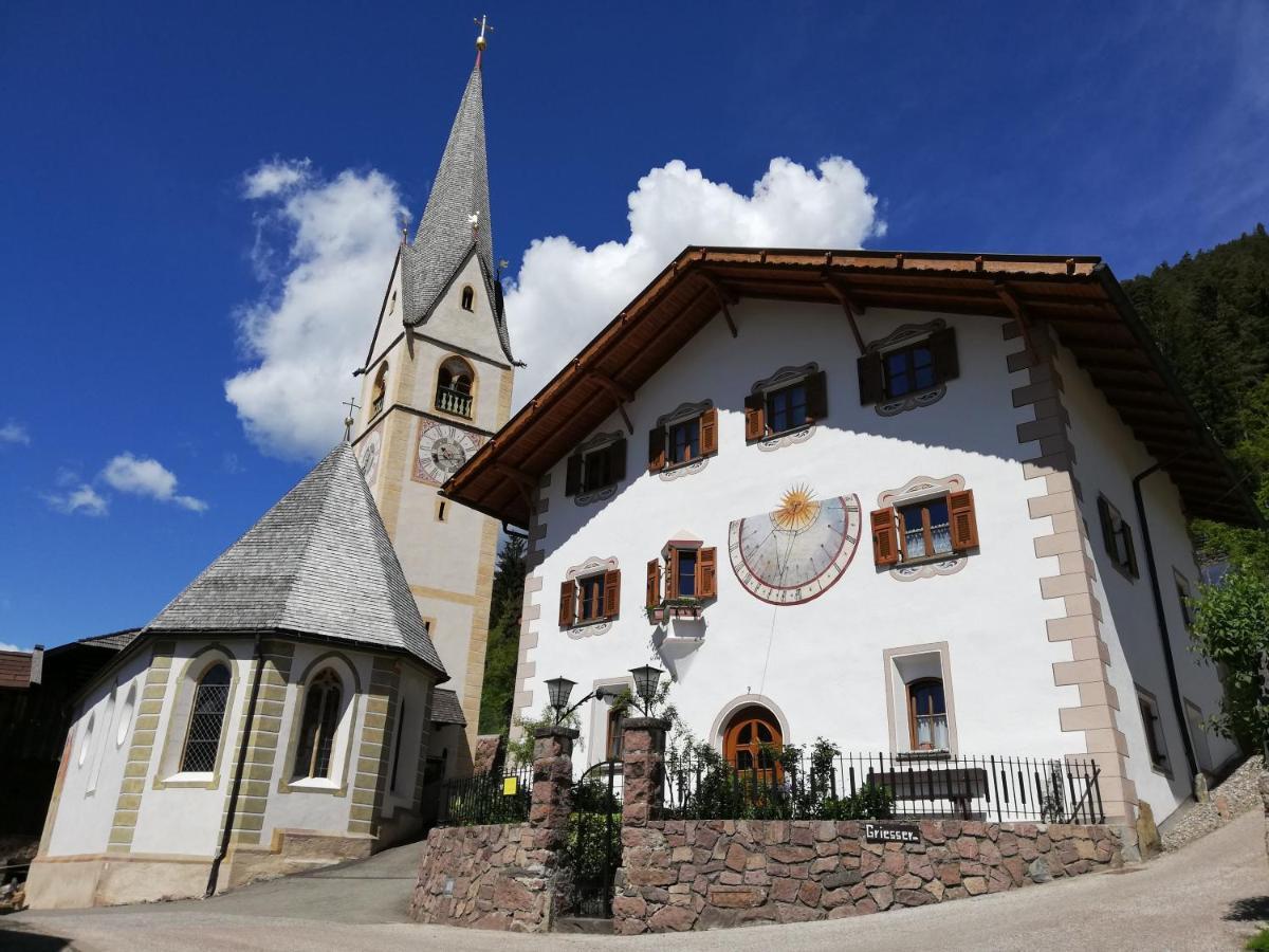 Gosthof Kastelruth Apartment Exterior photo